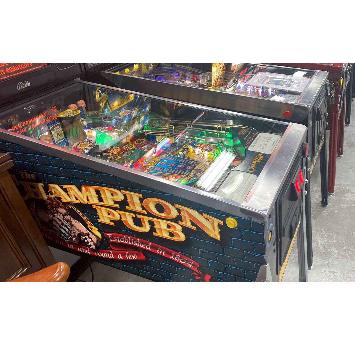Champion Pub Pinball Machine Lutz 1