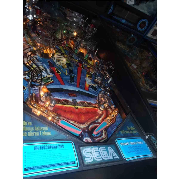 Independence Day Pinball Machine