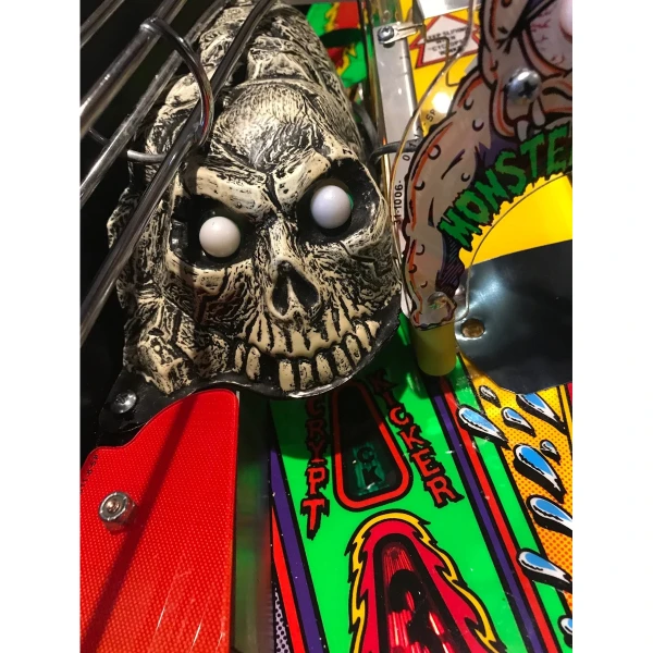 Elvira and the Party Monsters Pinball