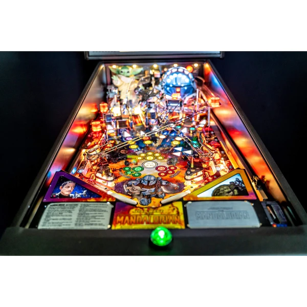 Mandalorian Premium Pinball Machine
