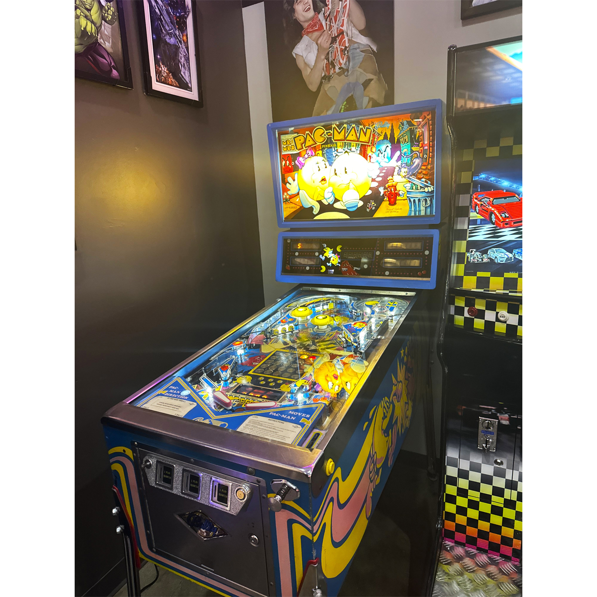 Mr. & Mrs. Pac-Man Pinball Machine - Elite Home Gamerooms