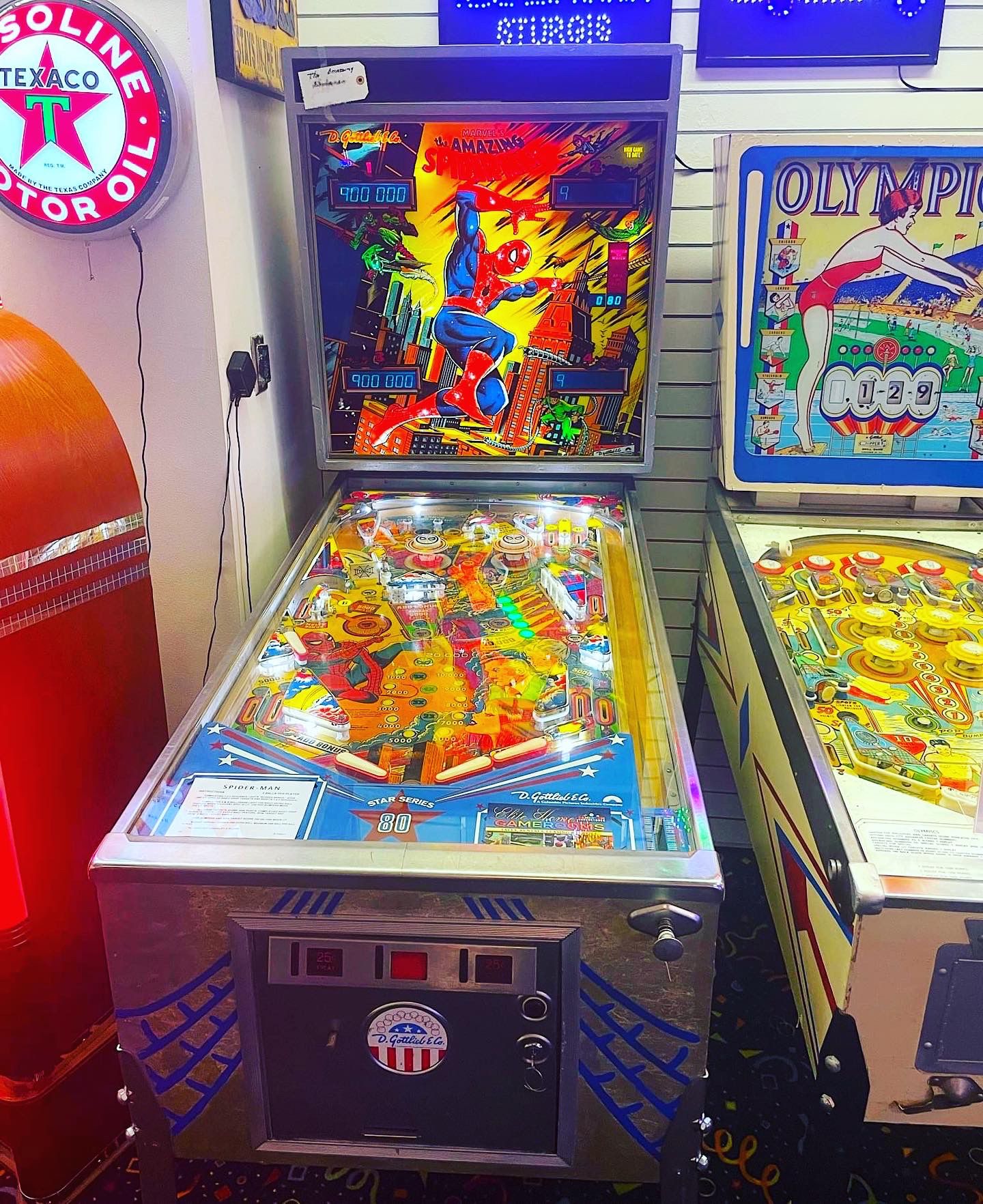 Spider Man Pinball - Mr. & Mrs. Pac-Man Pinball Machine